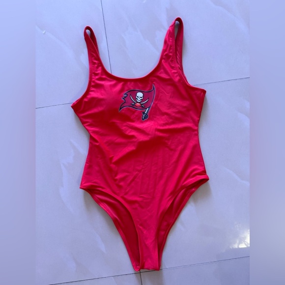 NFL Apparel swimsuit red sport beach pool bikini Swimsuit size S - Picture 12 of 13